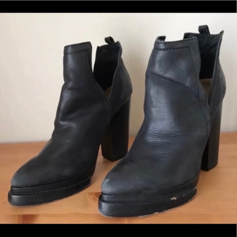 Jeffrey Campbell ‘Who’s Next’ Black Boots